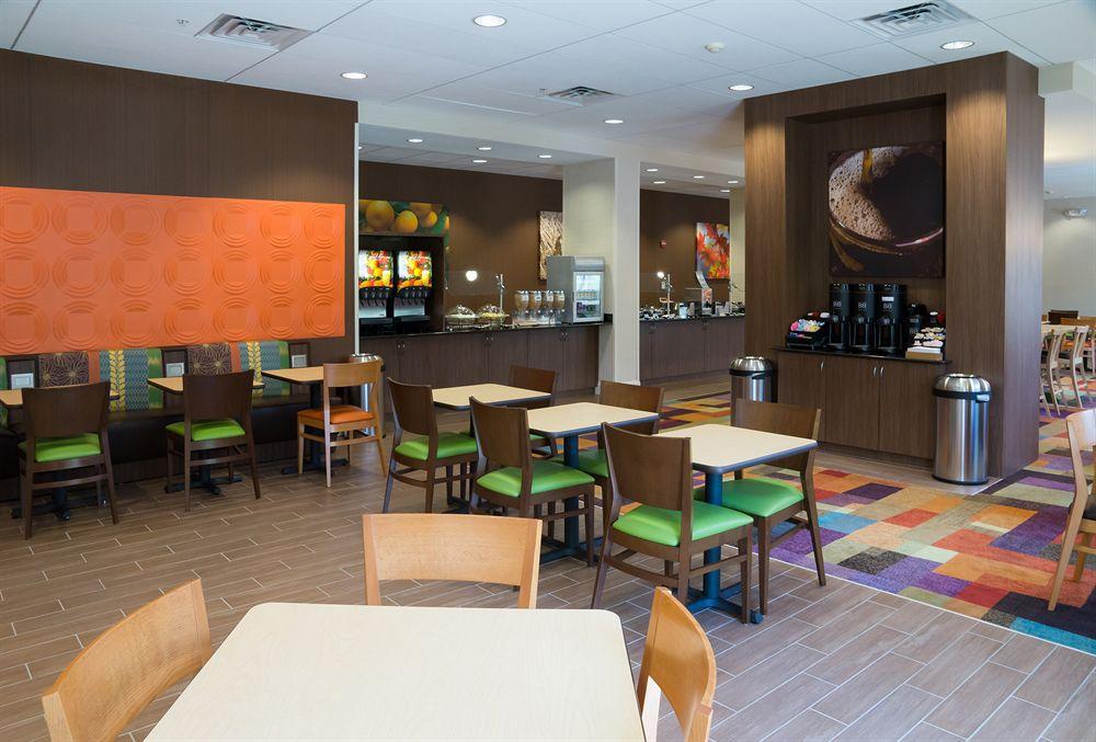 Fairfield Inn & Suites By Marriott Orlando International Drive/Convention Center Williamsburg Buitenkant foto