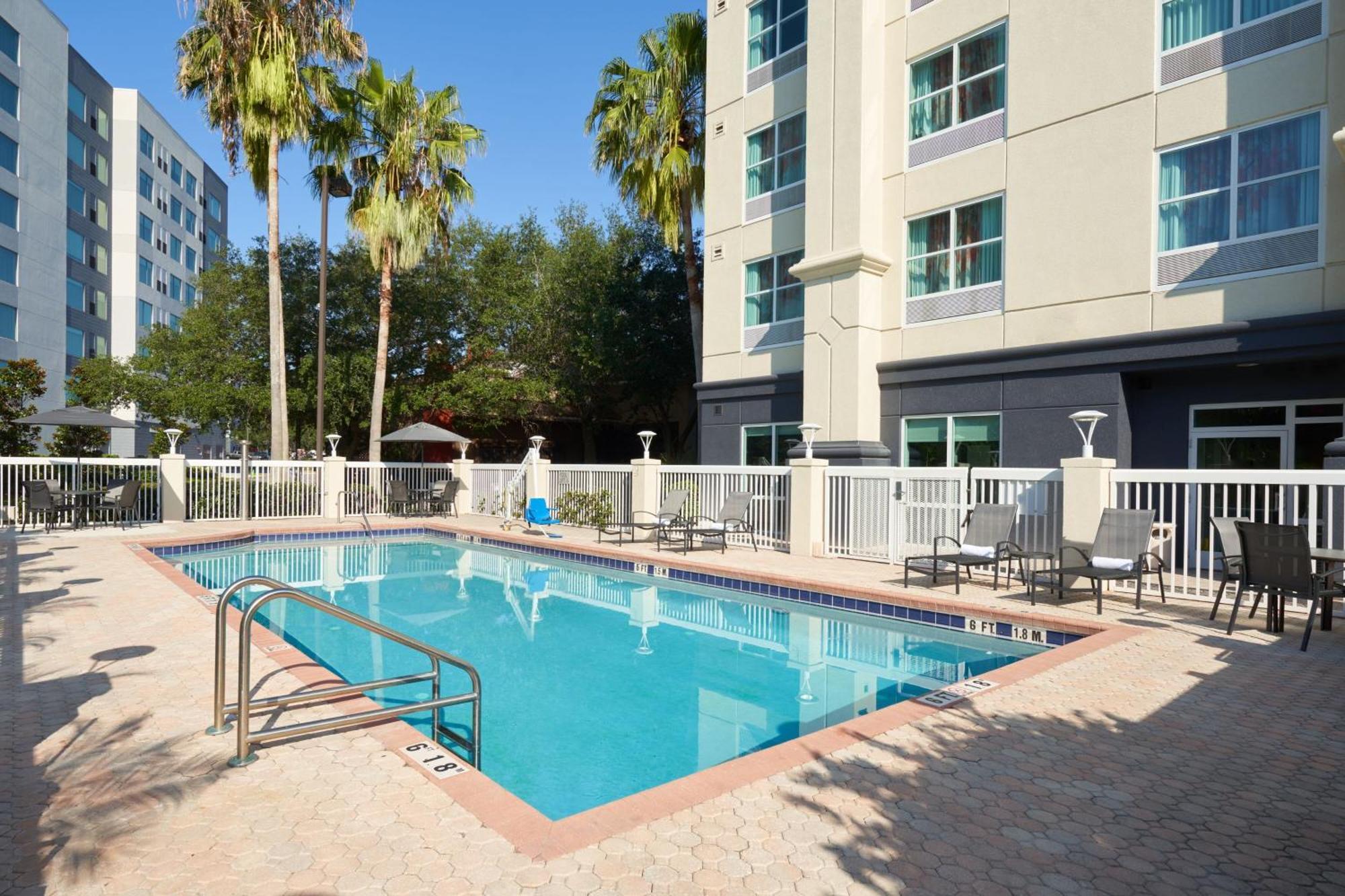 Fairfield Inn & Suites By Marriott Orlando International Drive/Convention Center Williamsburg Buitenkant foto